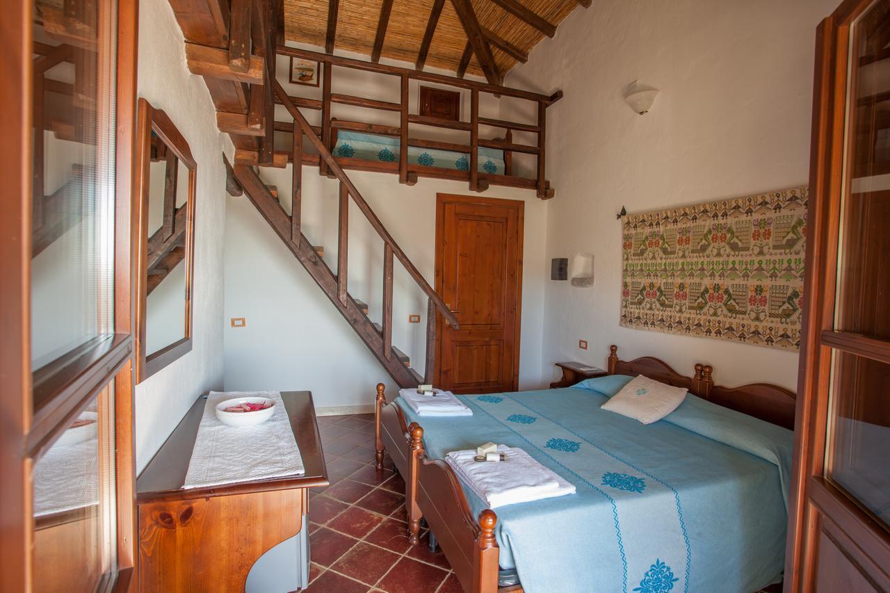 Villa I Mandorli Triei Exterior foto